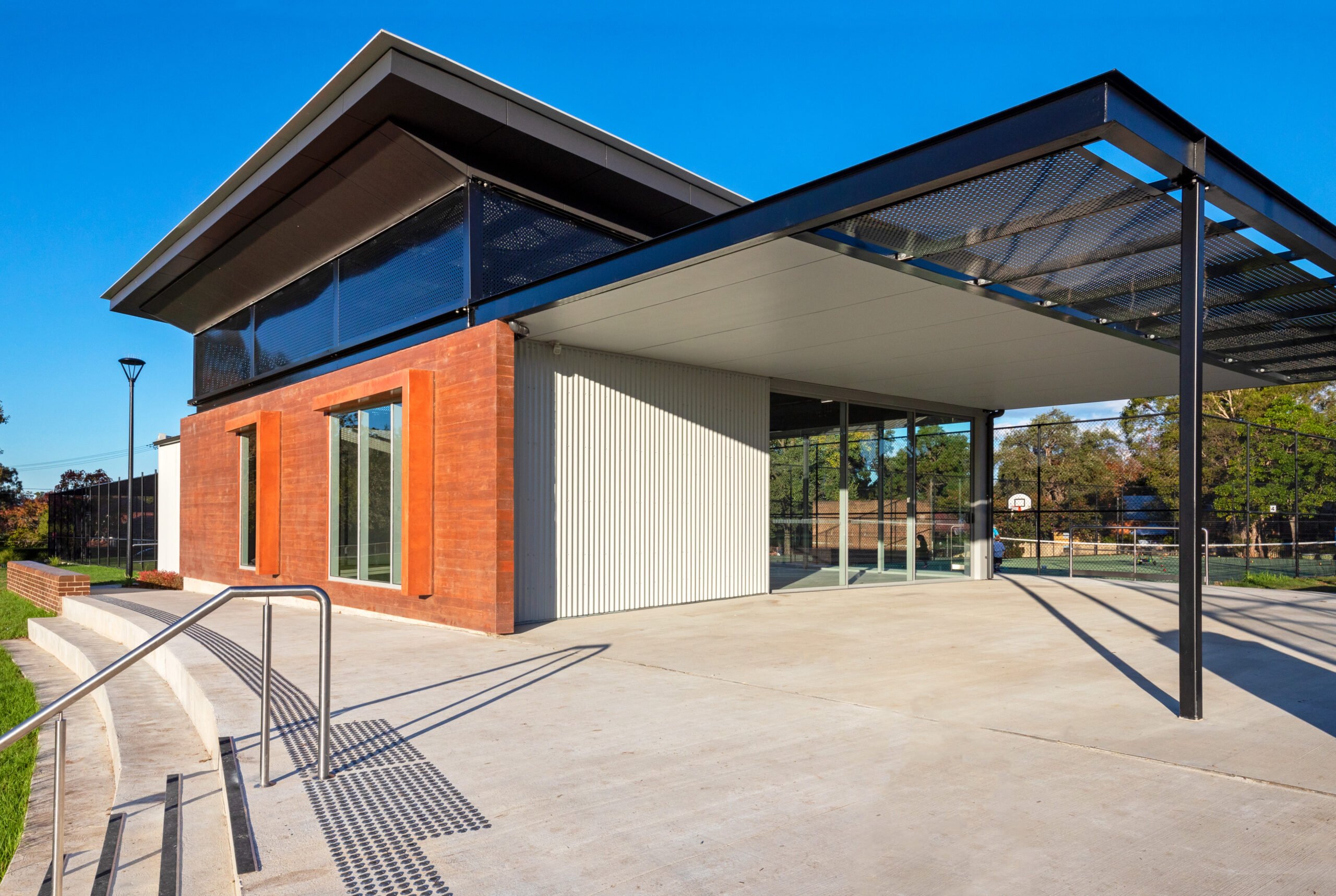 Roseville Park Pavilion's Gallery Image