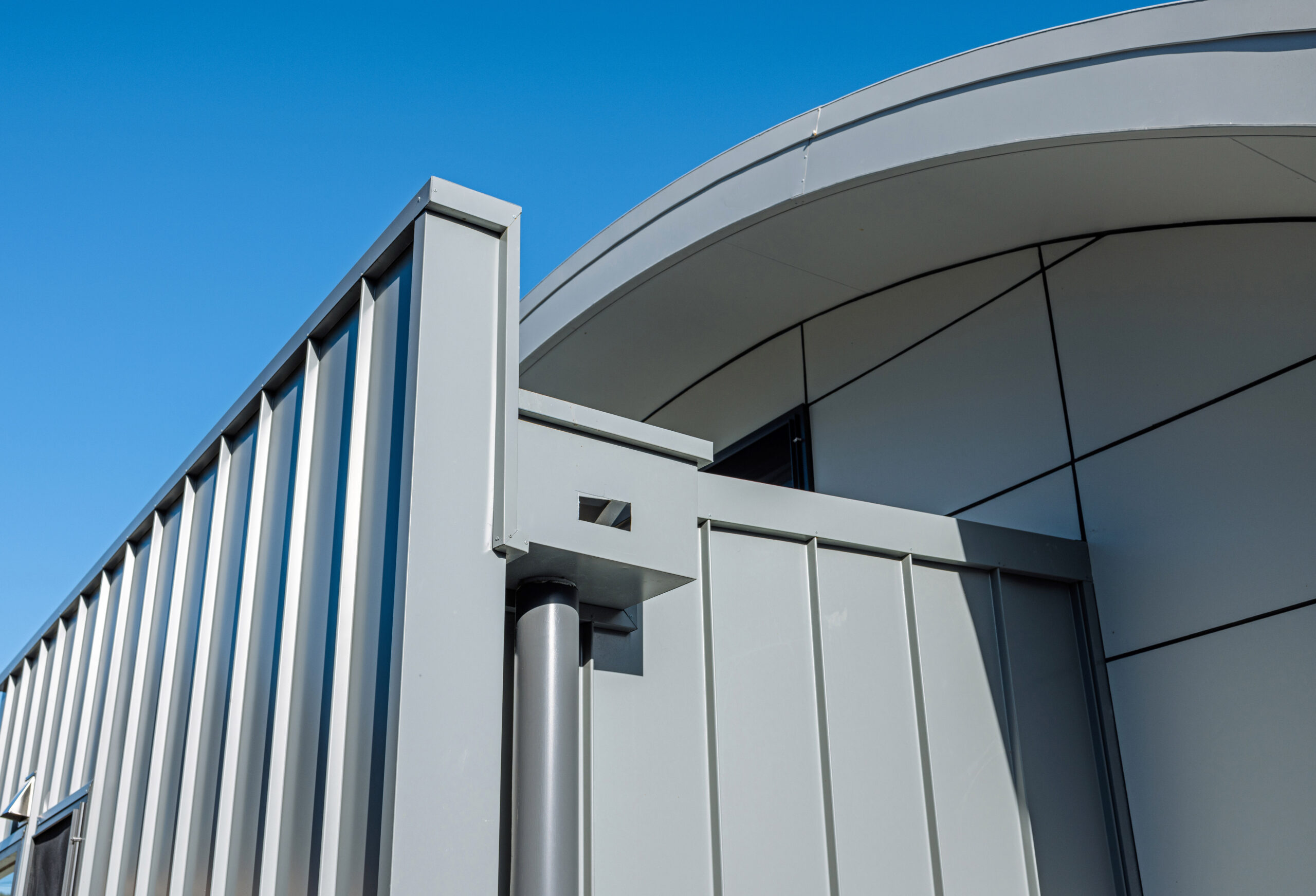 Nissen Hut's Gallery Image