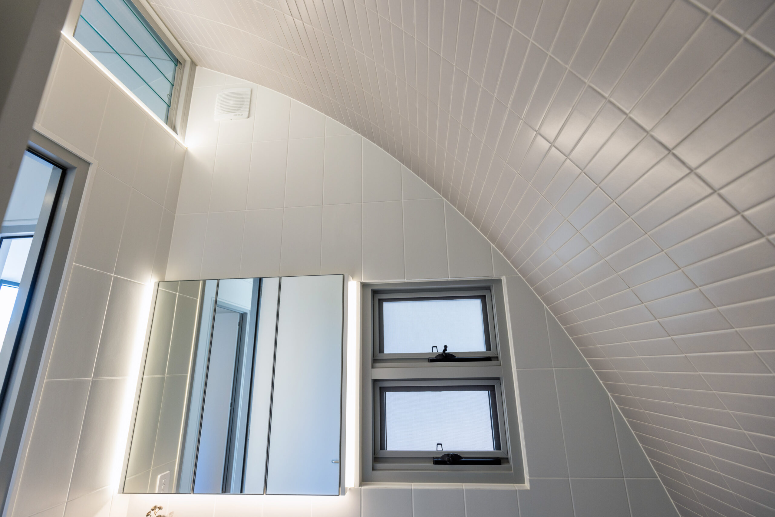 Nissen Hut's Gallery Image