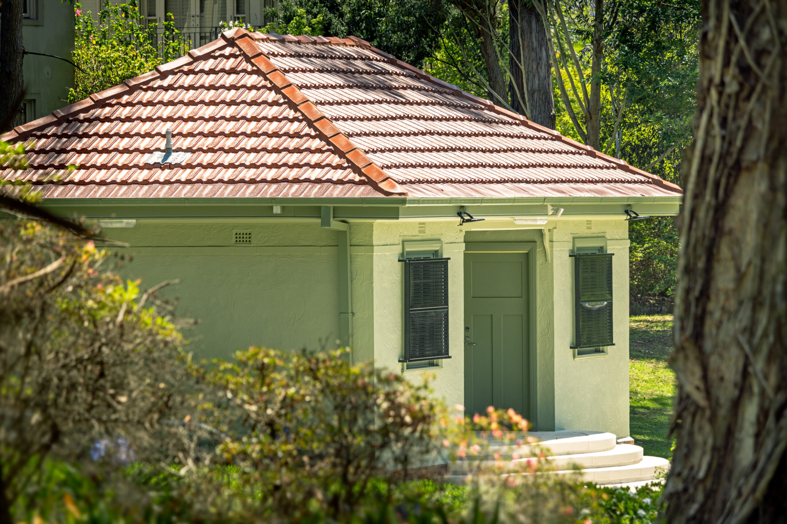 Gordon Gateway and Tennis Pavilions's Gallery Image