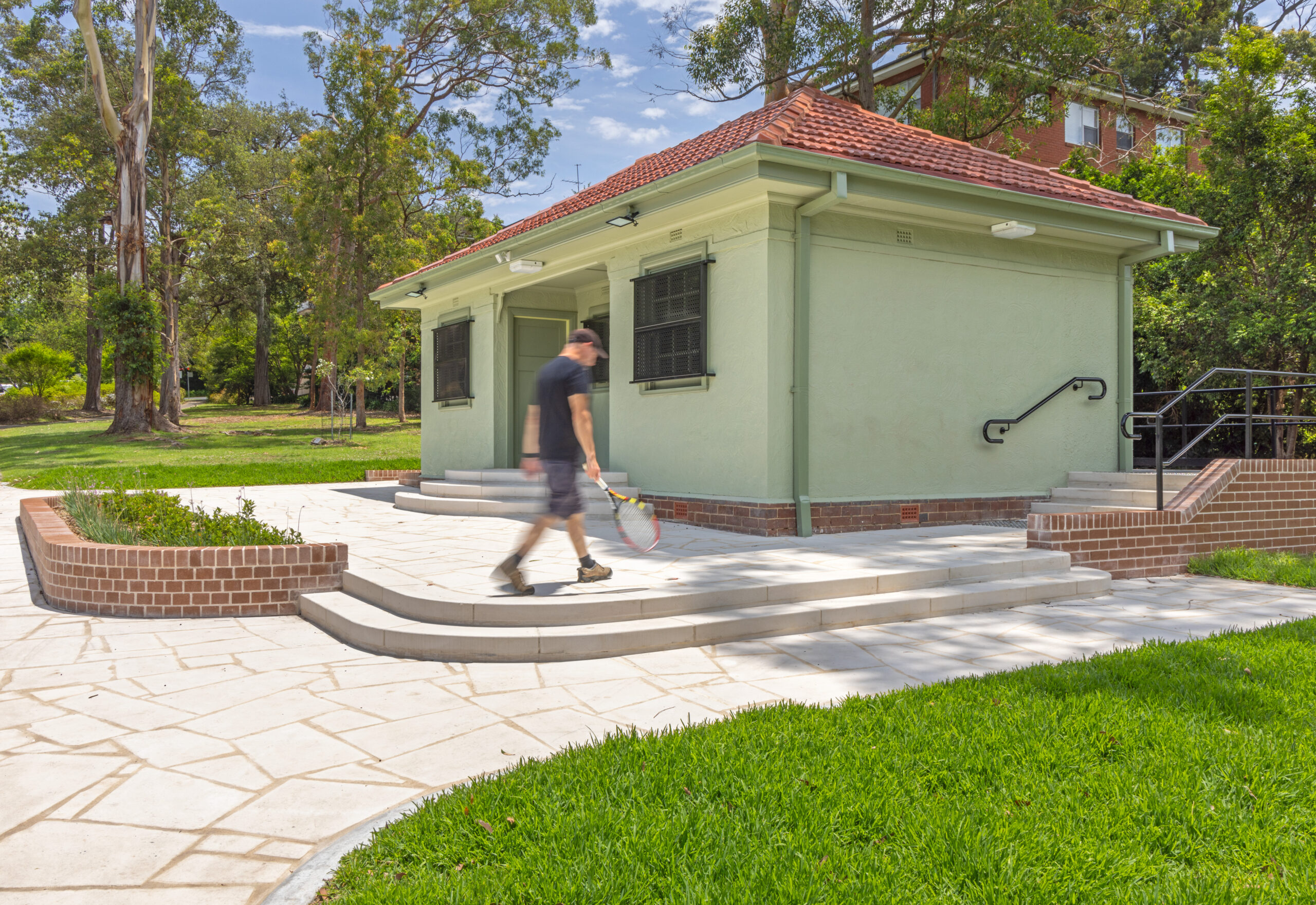 Gordon Gateway and Tennis Pavilions's Gallery Image