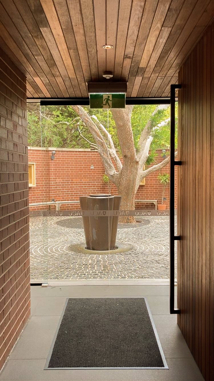 ACU Our Lady Seat of Wisdom Chapel's Gallery Image